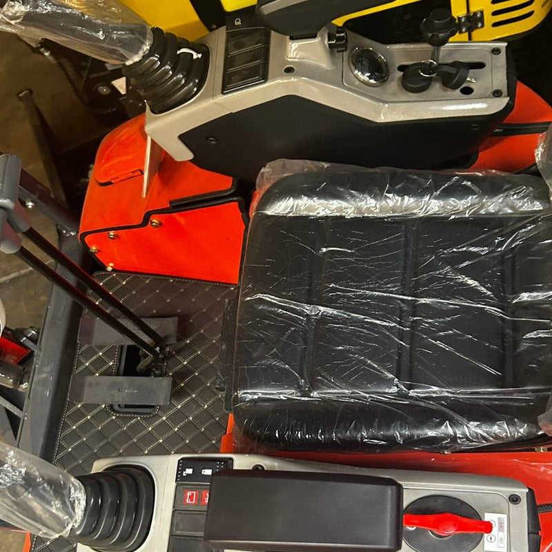 1.4 Ton, Kubota Engine Mini Excavator w/ Side Swing Boom, & Hydraulic Thumb | AGT-QK18K-C / KH18K-C