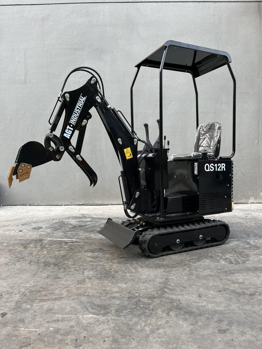 AGT 1-Ton Mini Compact Excavator, RATO Engine Gasoline with Thumb Clip For Sale | AGT-QS12R