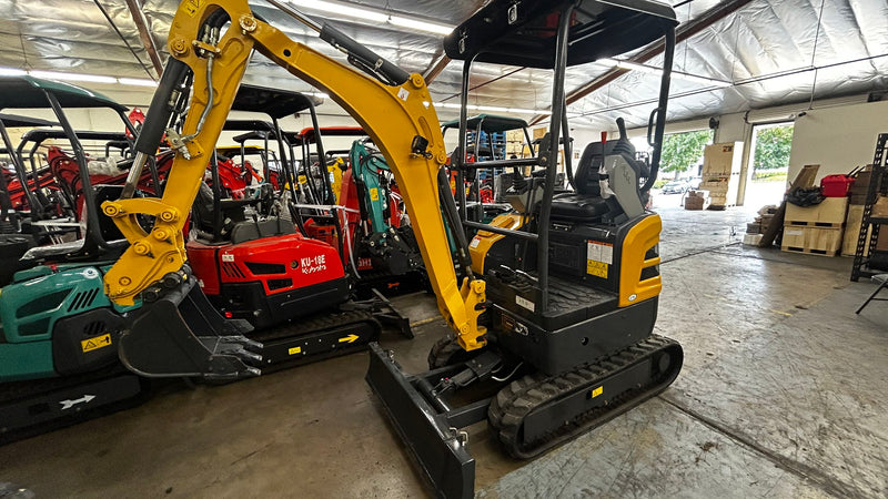 1.8 Ton, Kubota Diesel Engine Mini Excavator | AGT-SE17SR