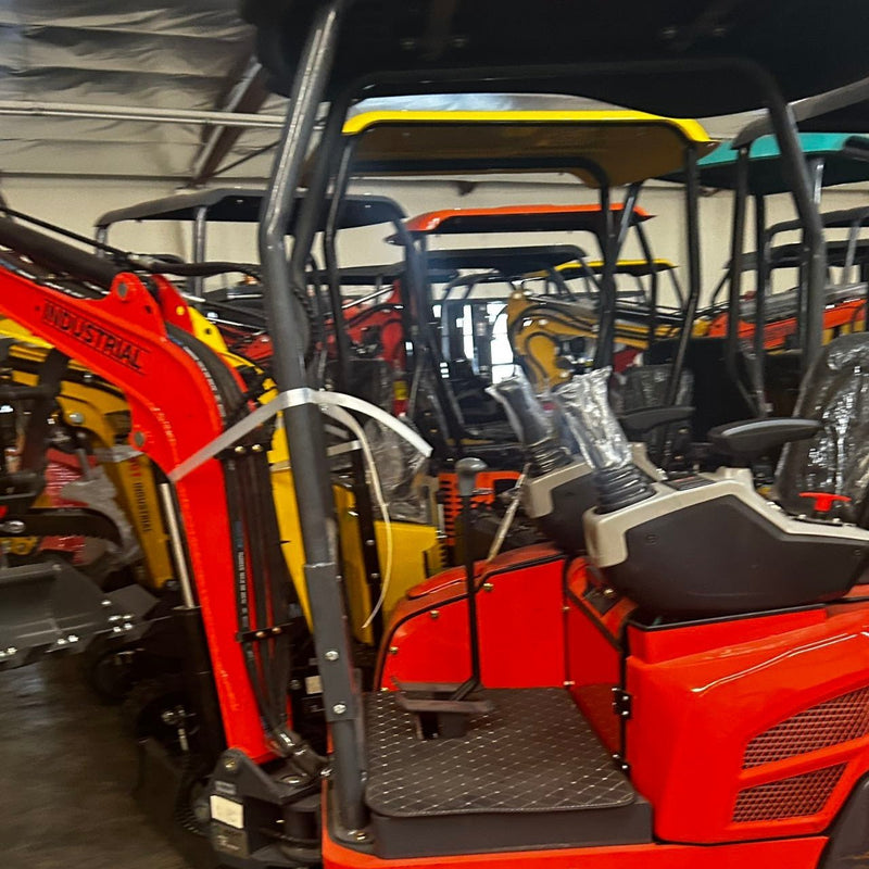 1.4 Ton, Kubota Engine Mini Excavator w/ Side Swing Boom, & Hydraulic Thumb | AGT-QK18K-C / KH18K-C