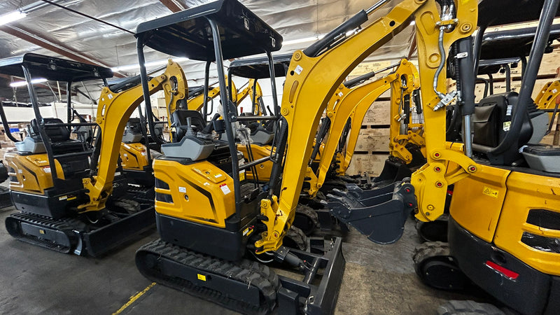 1.8 Ton, Kubota Diesel Engine Mini Excavator | AGT-SE17SR