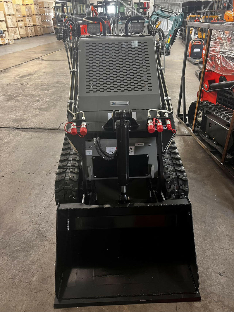Grot Loader 1 Ton Mini Stand-On Skid Steer B&S 23HP Track Loader | CBT23