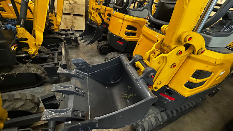 1.8 Ton, Kubota Diesel Engine Mini Excavator | AGT-SE17SR