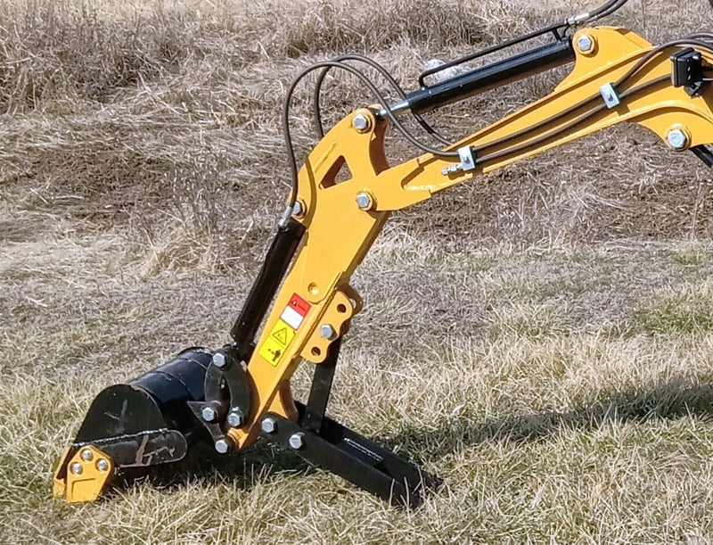 1 Ton, 13.5HP RATO Gas Engine Mini Excavator w/ Hydraulic Thumb | AGT-H12R