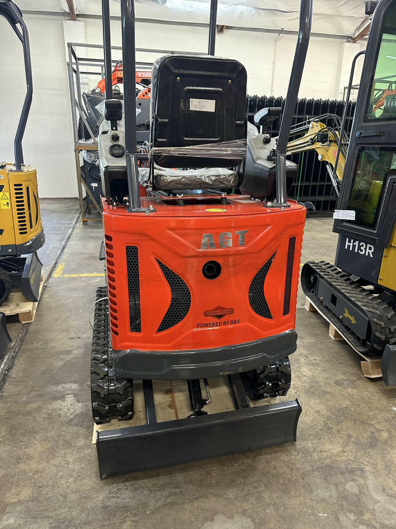 1 Ton, Upgraded Mini Excavator w/ Pilot Control & Swing Boom & Hydraulic Thumb | AGT-DM12X-C