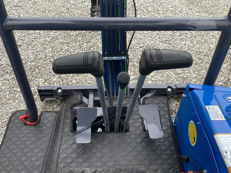2 Ton Mini Excavator Yanmar Diesel Engine Retractable Tracks & Pilot Control | DM20YM