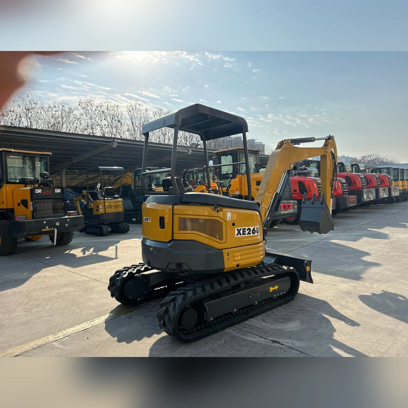 AGT 3 Ton Mini Excavator, Kubota D1105 Diesel Engine, 110" Digging Depth, Side Swing Boom | KE26U