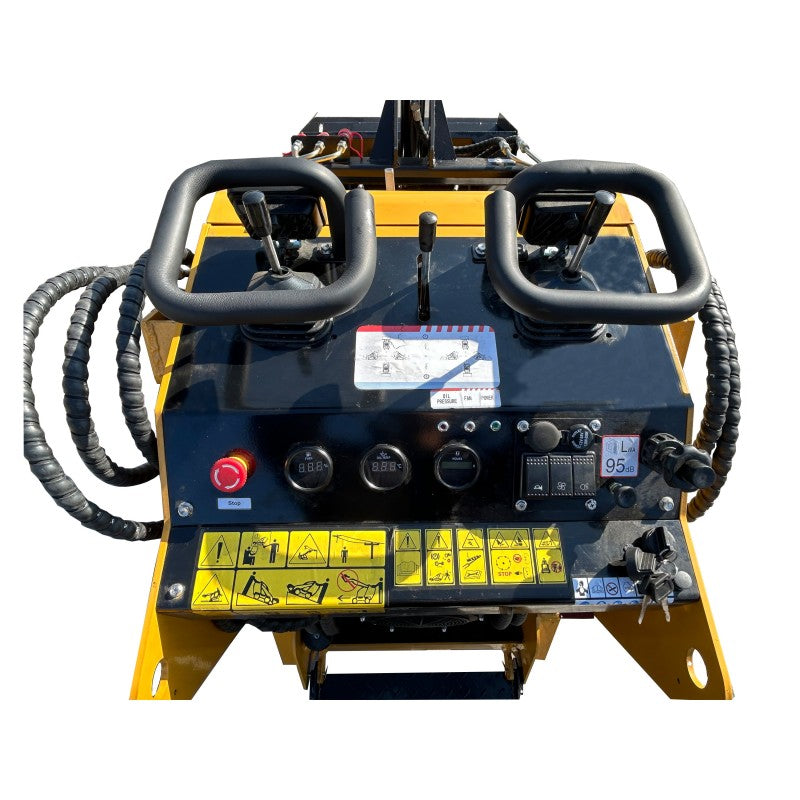 1 ton, RATO engine Mini Skid Steer | MX-CRT23