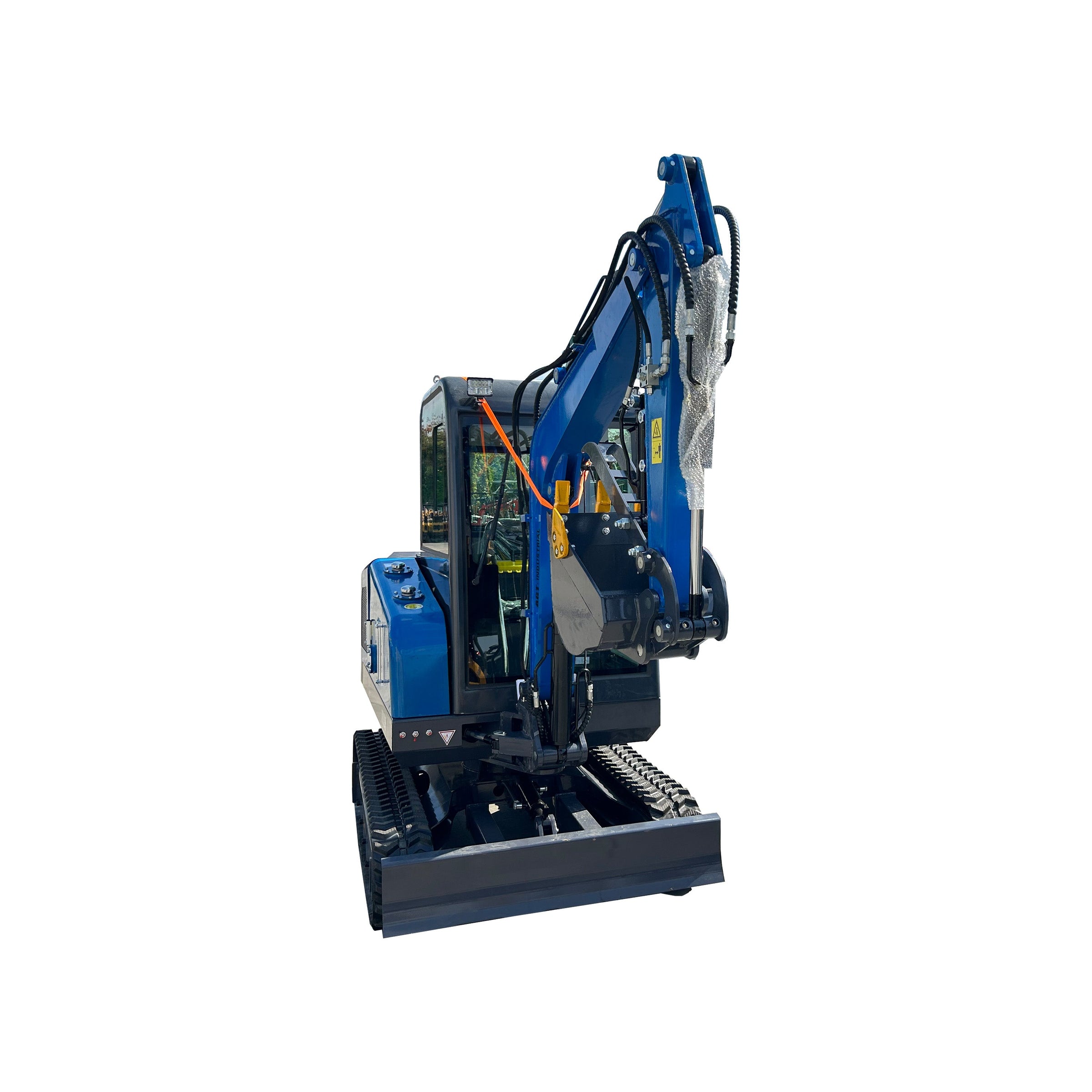 2 Ton Mini Excavator Rato 28HP Enclosed Cab Hydraulic Thumb | MY50R