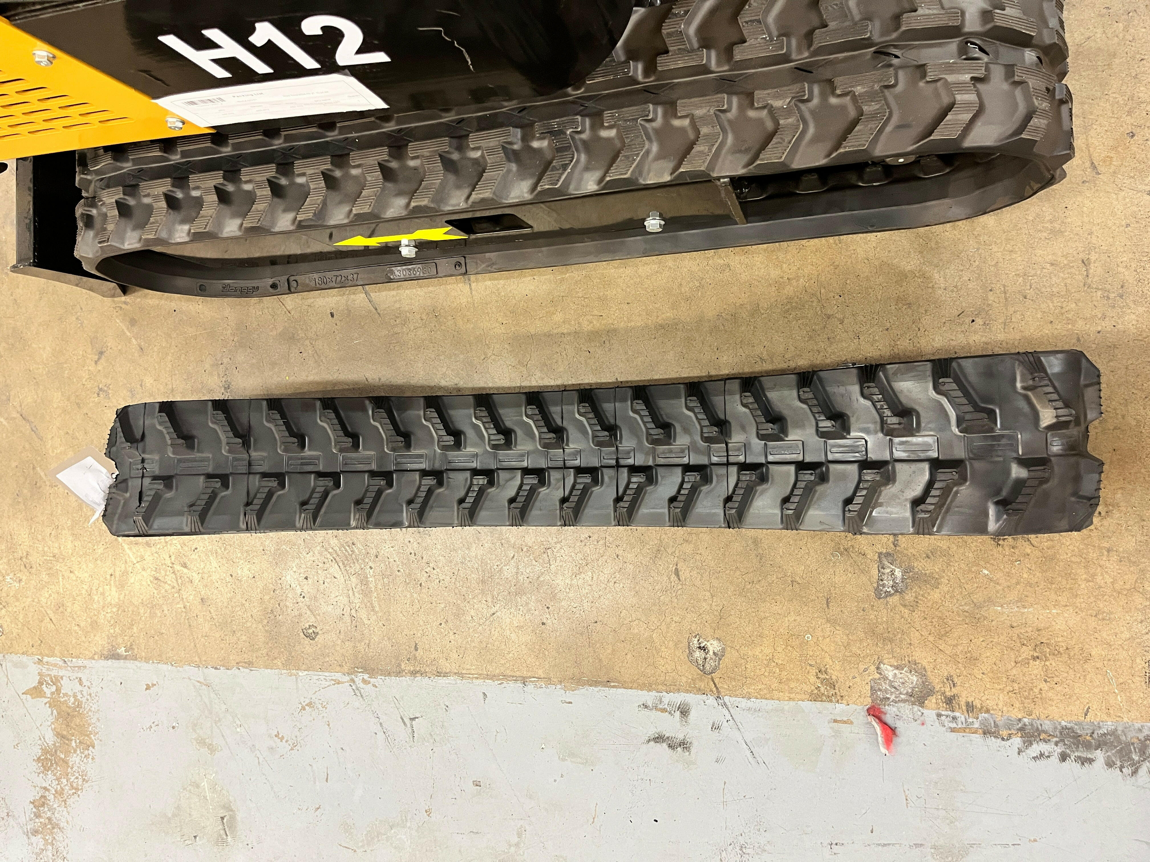 180x72x37 Rubber Track Replacement | H12-QH12LD — agrotkindustrial