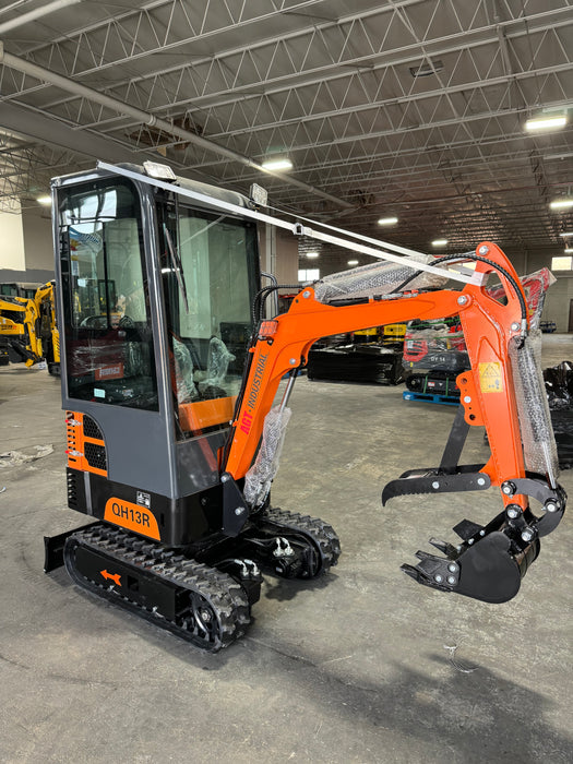 AGT 13.5HP 1-ton Mini & Small Excavator More Comfortable, 2116 pounds With Enclosed Cab Gasoline For Sale | AGT-QH13R
