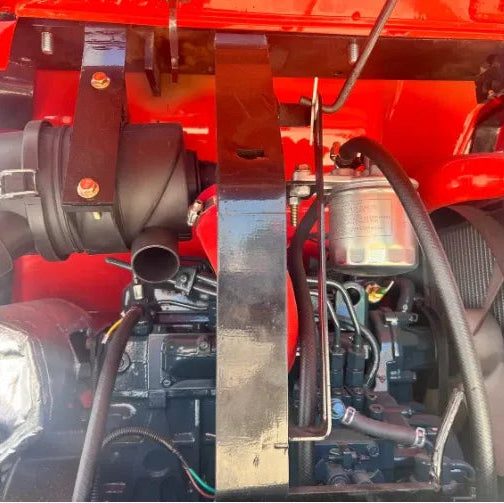 AGT 2.8 Ton Mini Excavator w/ Kubota D1105 27.5HP Diesel Engine, Enclosed Cab w/ Cooling Fan & Pilot Control | QK30K