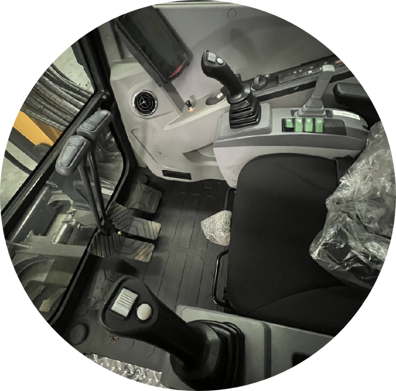 6 Ton, Kubota V2607T Engine Mini Excavator w/ Hydraulic Thumb & Pilot Control | STE75