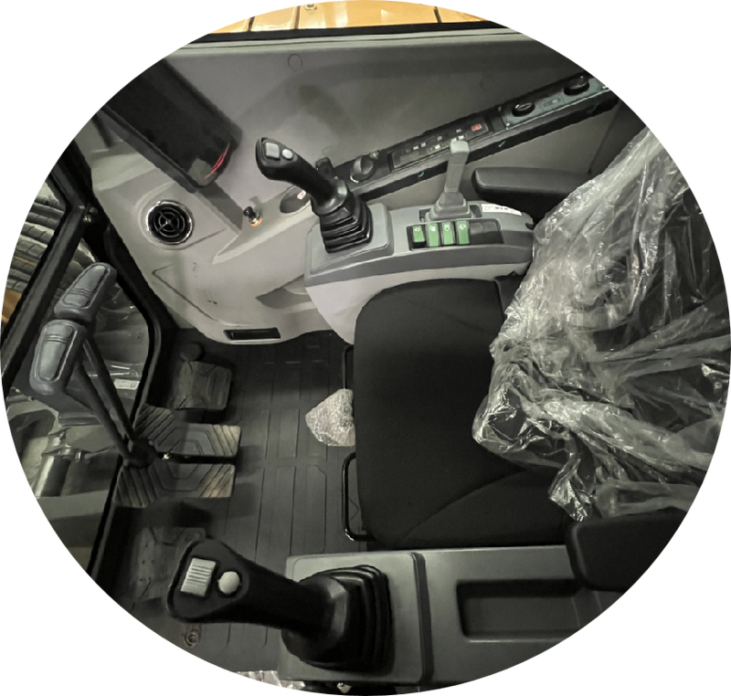 6 Ton, Kubota V2607T Engine Mini Excavator w/ Hydraulic Thumb & Pilot Control | STE75