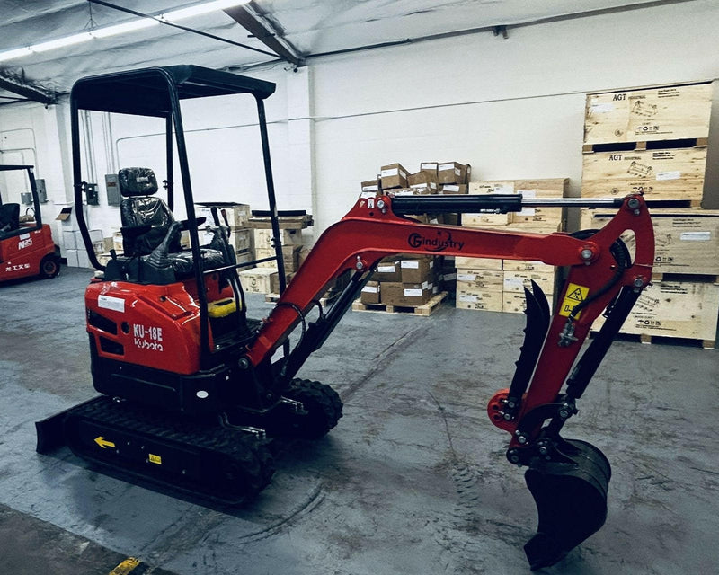 1.8 Ton, Kubota Engine Mini Excavator | KU18E
