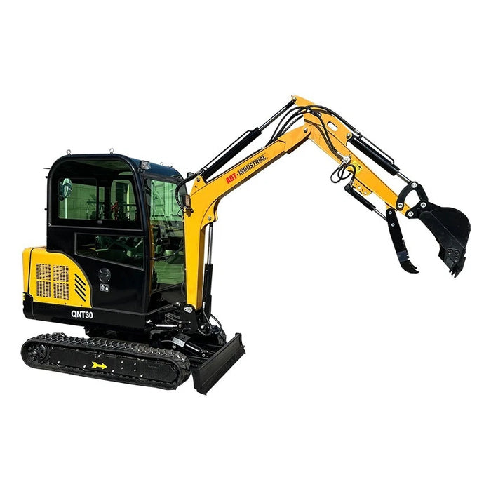Small excavator with kubota engine  - AGT-QNT30 